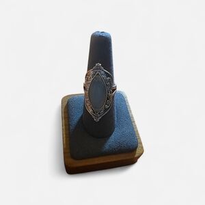 VINTAGE  Silver and Translucent Women's Ring